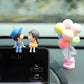 Cute Kiss Couple Muñeca Coche Ornamente