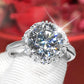 Exquisito anillo solitario moissanite